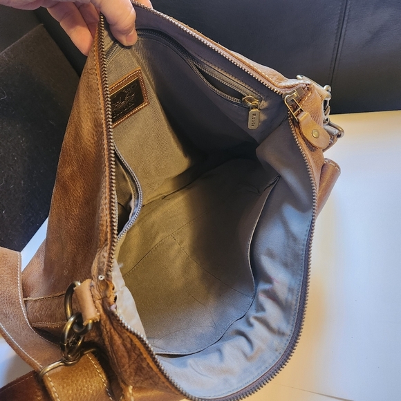 Roots vintage made in Canada bag in EUC - Picture 9 of 12